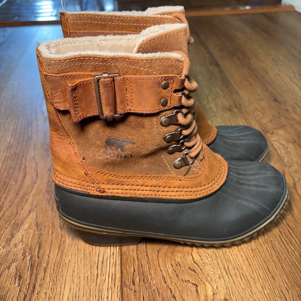Sorel Fancy Lace II Womens size 7 Boots Brown Waterproof Leather Lace Up Duck